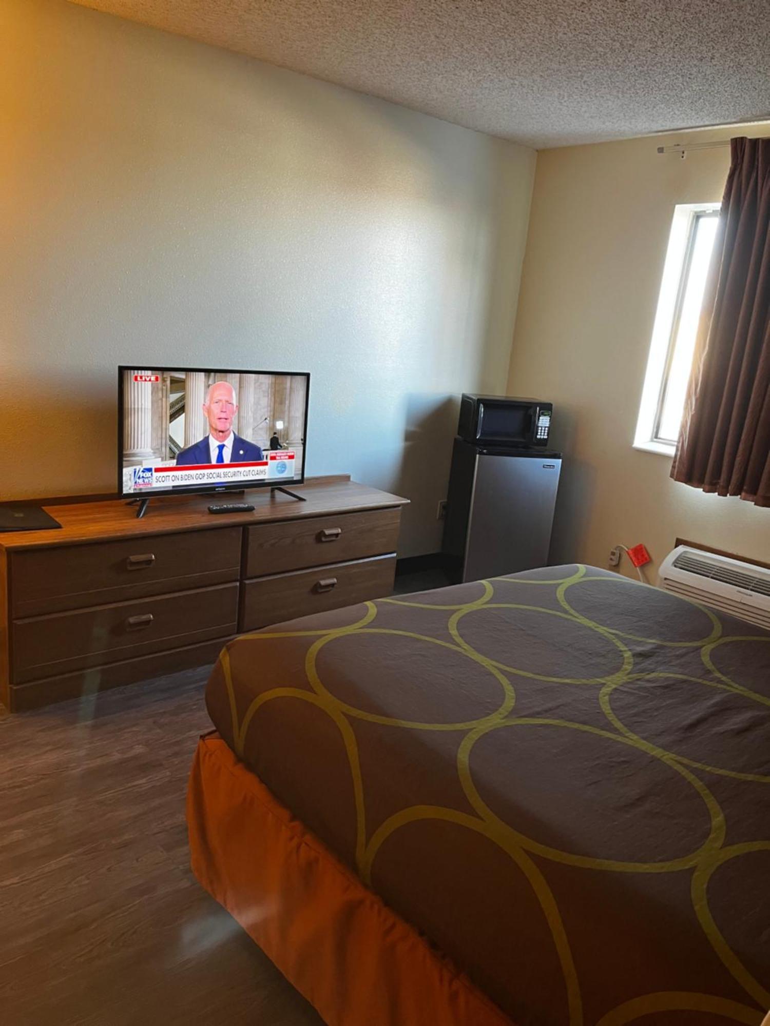 Super 8 Hotel Smithville Buitenkant foto